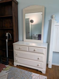 White Wood Dresser with Mirror