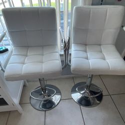 High Countertop Stools