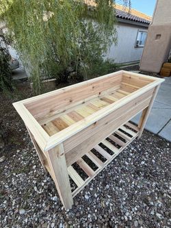 Raised Bed Planter - Cedar