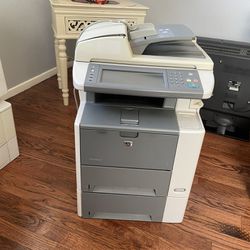 HP LaserJet m3035xs mfp Printer