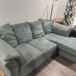 L Couch Great Condition 
