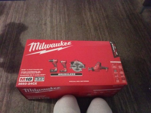 Milwaukee M18 4 Tool Combo Kit