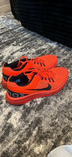 Orange Nike air max size 10.5
