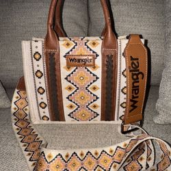Wrangler purse