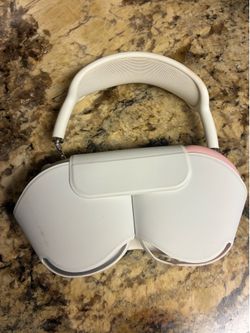 Apple - AirPods Max Headphones (USB-C)