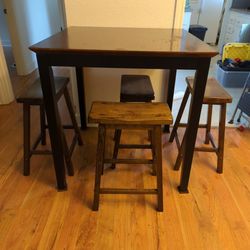  Table And 4 Stools 