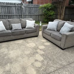 Multicolored Gray Couch Set | Free Delivery