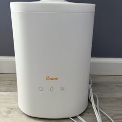 Crane 1.2 Gallon Cool Mist Top Fill Humidifier & Aroma Diffuser for Medium to Large Rooms