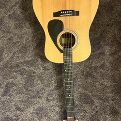 Yamaha  Guitar 