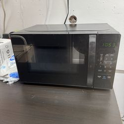 AMAZON BASICS MICROWAVE