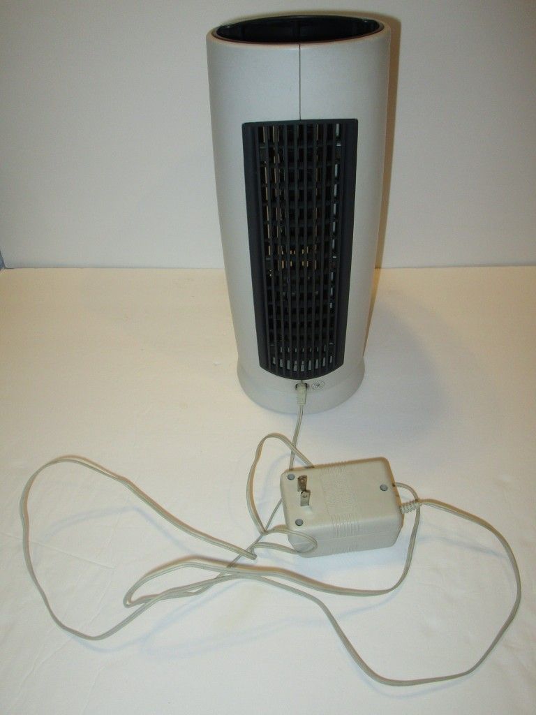 The Sharper Image Ionic Breeze Tabletop Electronic Propulsion Silent Air Purifier
Model: SI719