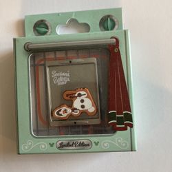 Disney Pin