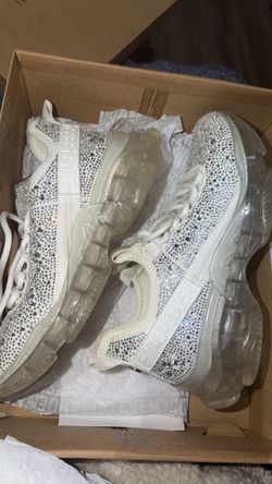 Steve Madden Rhinestone Sneakers size 9