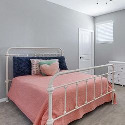 Full Ivory Metal Bed Frame 