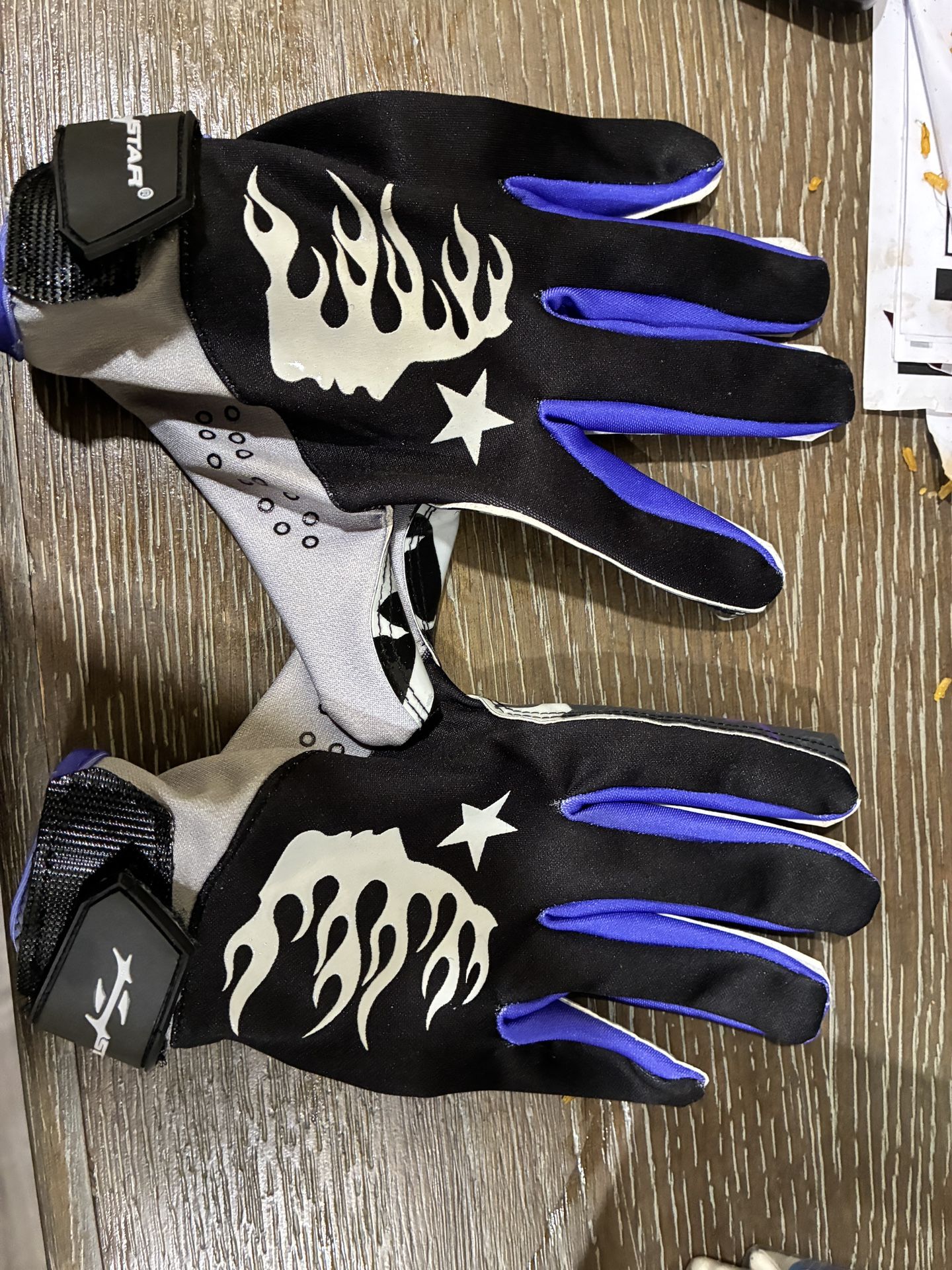 Hellstar football gloves