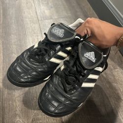 Women Black Soccer Futsal Shoes  