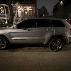 2019 Jeep Grand Cherokee 