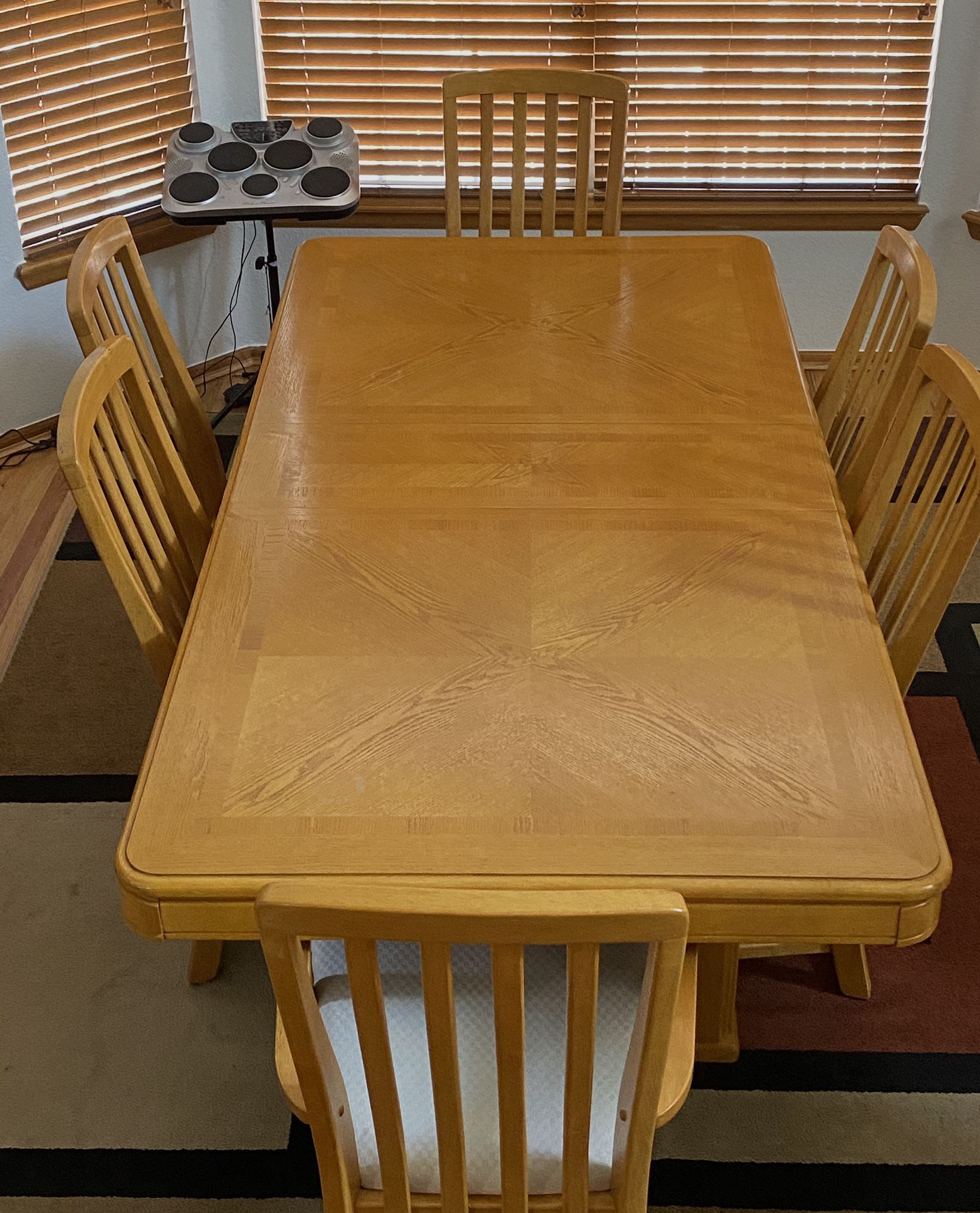 Dining table & Matching cabinet