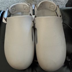 Nike Sandals  M 12/ W 13