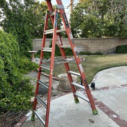 Louisville Cross Step 8 Foot A-Frame Ladder