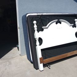 For Sale Full Size bed