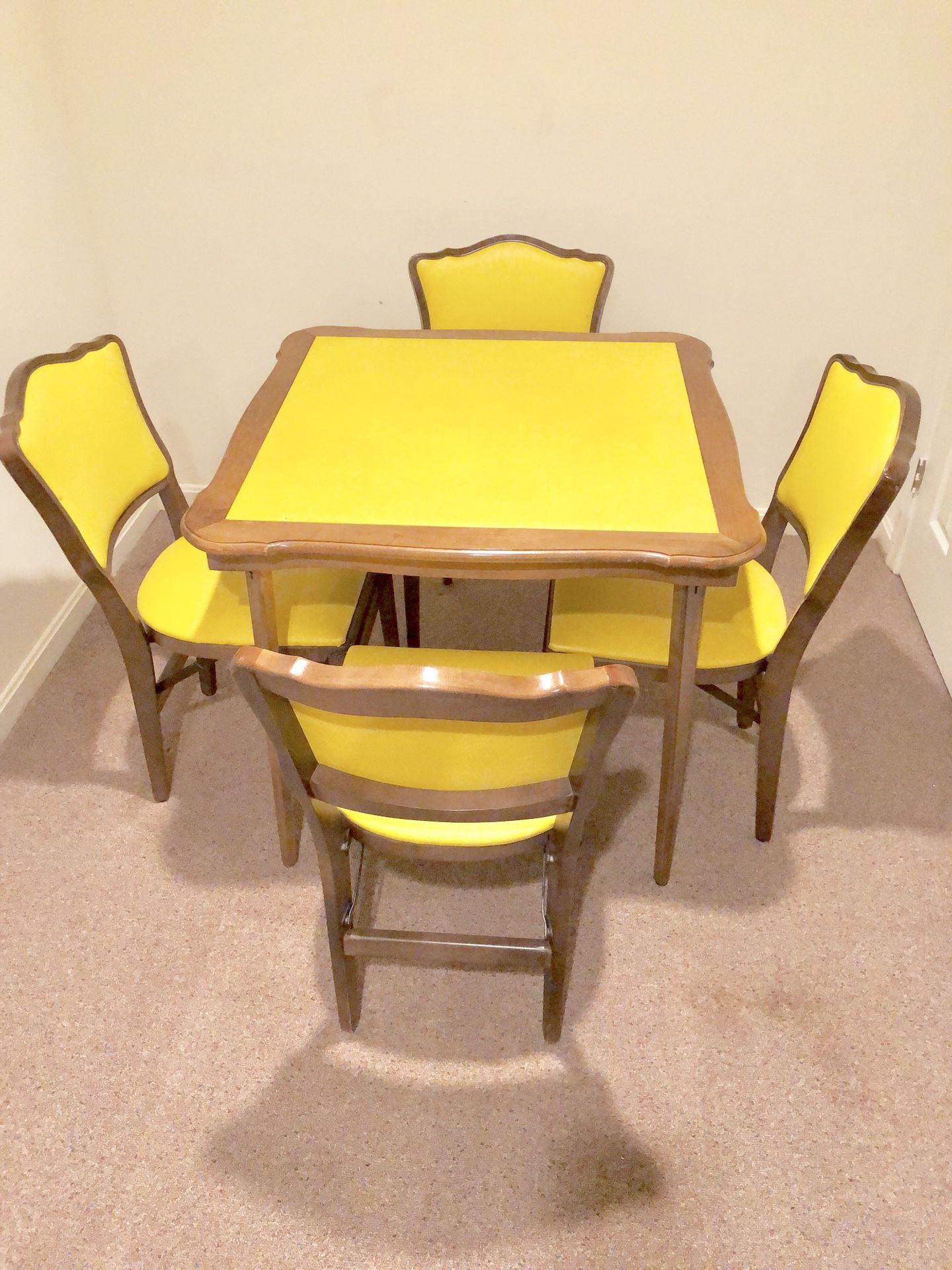 VINTAGE MID~CENTURY STAKMORE SQUARE WALNUT~TABLE SET WITH FOUR CHAIRS~FOLDING GAME/DINING TABLE