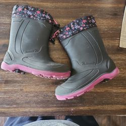Snow or Rain Boots . 