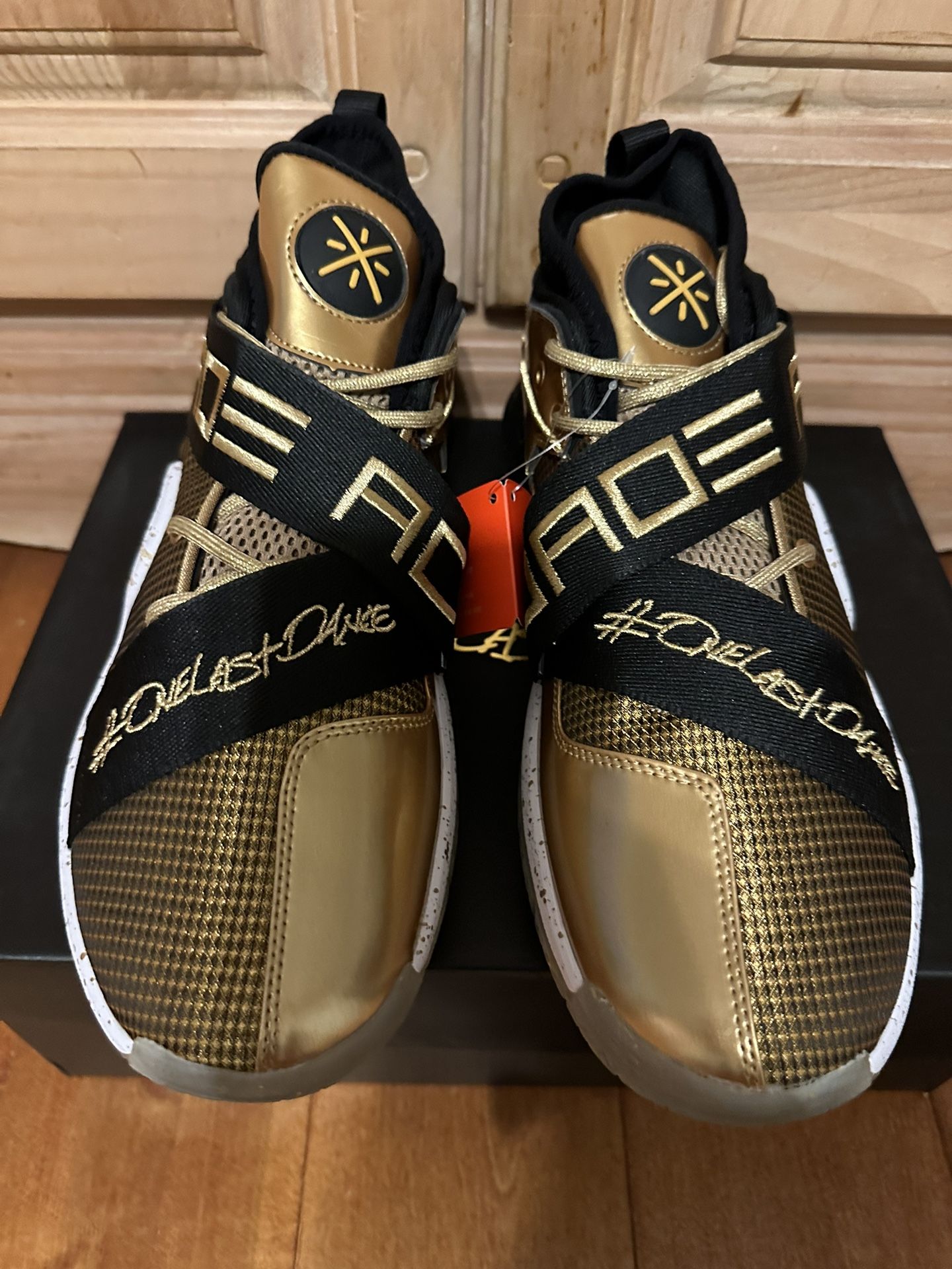 Li Ning Way Of Wade (All City 7) *One Last Dance* Size 10 BRAND