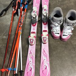 Skis For Girl 100 Cm Alpine With Bindings And Boots Size 2, 3, 4 And Poles