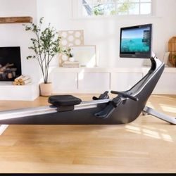 HYDROW ROWER  - MINT - Local Pickup Or DELIVERY 