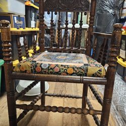 1906 Dowel Constructed Chair