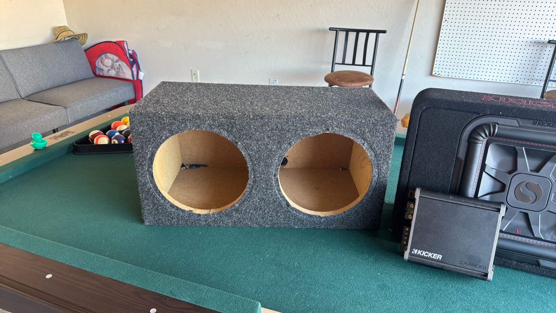 Subs / Box And AMP