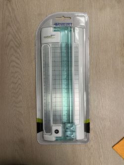 Westcott 9 Inches Carbo Titanium Narrow Body Paper Trimmer 