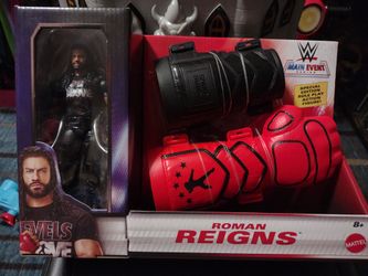 WWE Maint Event Series Roman Reigns Wrestling Action Figure with Role Play Glove Gauntlet New