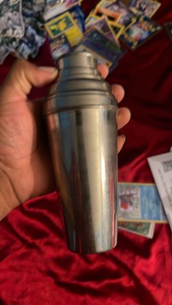 Vintage shaker