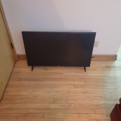 Lg 43" Smart tv 