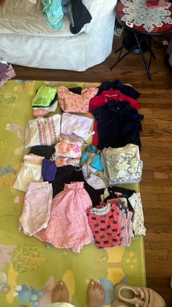 Free/Gratis Girls size 10/12 -