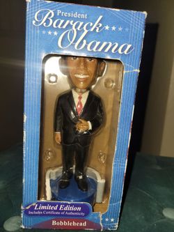 Barrack Obama bobble head with authentic certificate