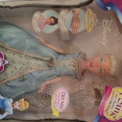 DISNEY PRINCESS SING MY FAVORITE SONGS.