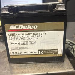 Aux Battery