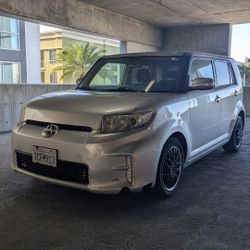 2013 Toyota Scion XB