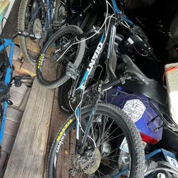 Giant Mountain Bike