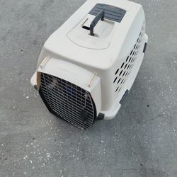 Pet Kennel