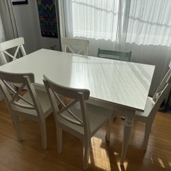IKEA Extendable Dining Table 