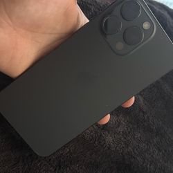 IPHONE 15PRO MAX UNLOCKED 512 gb