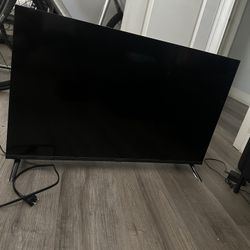Insignia 32’ Smart TV