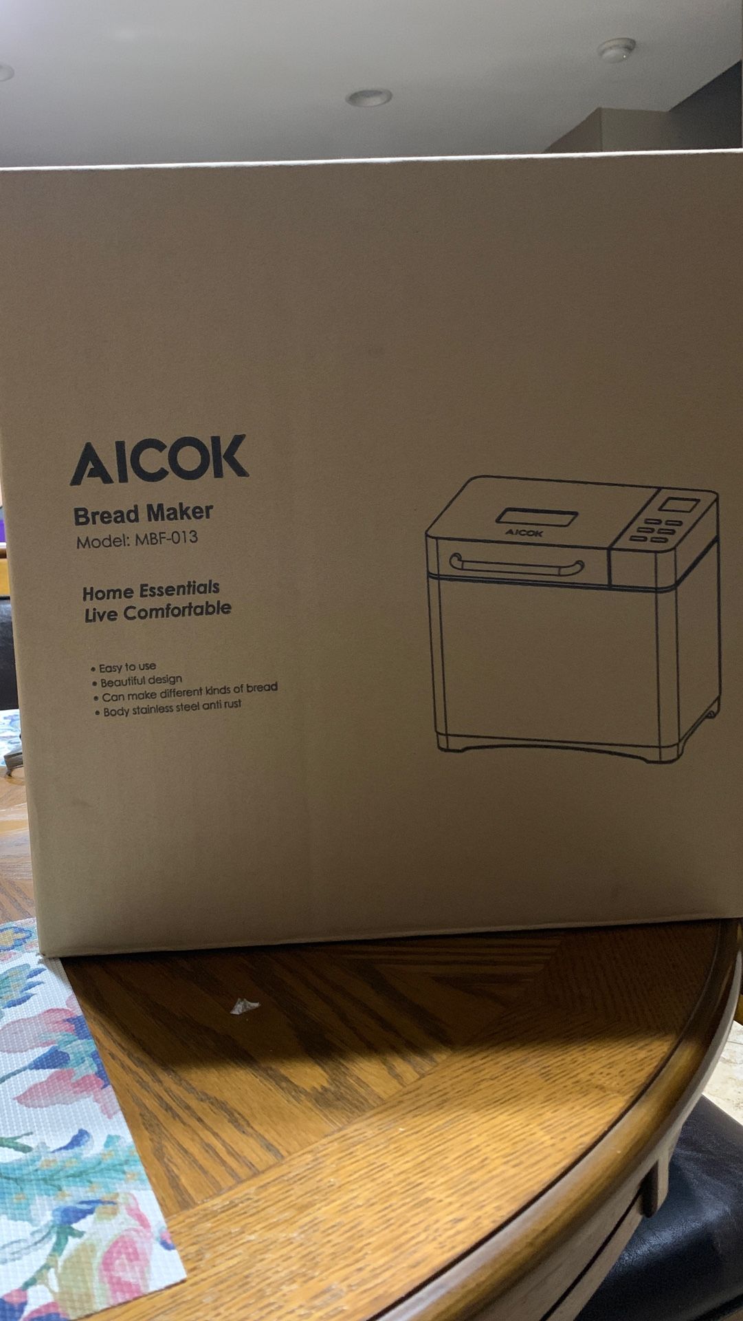 AICOK bread maker. Model MBF-013