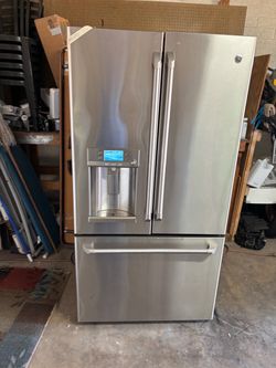 Fridges for sale are Plugged in free Deliver
