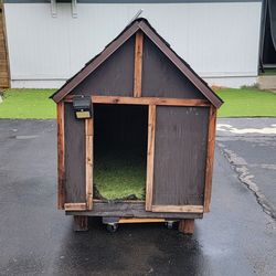 Xl LARGE DOG HOUSE