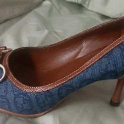 GUCCI DENIM HORSEBIT BLUE PUMP'S...